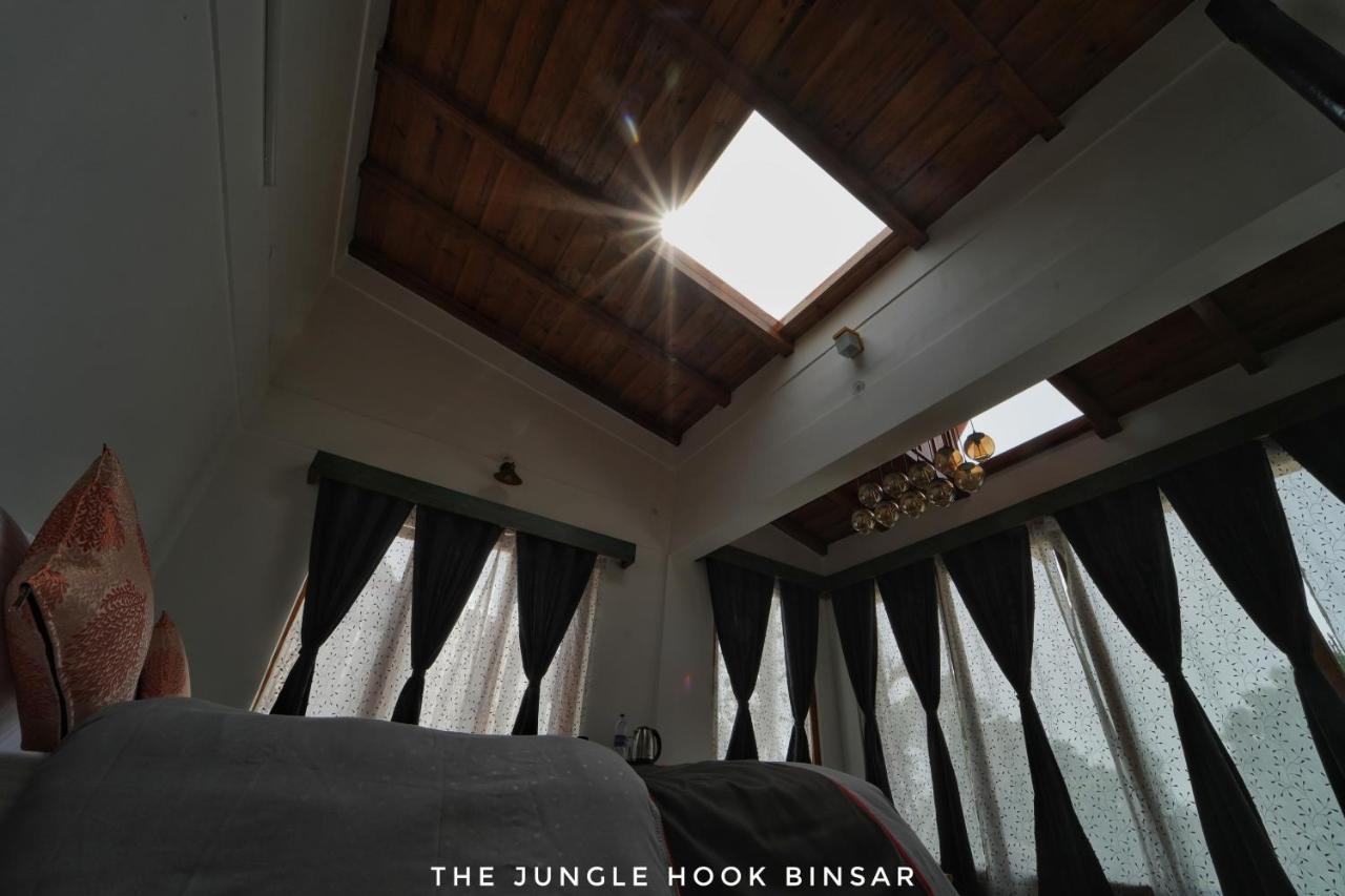 The Jungle Hook Binsar Hotel อัลโมรา ภายนอก รูปภาพ