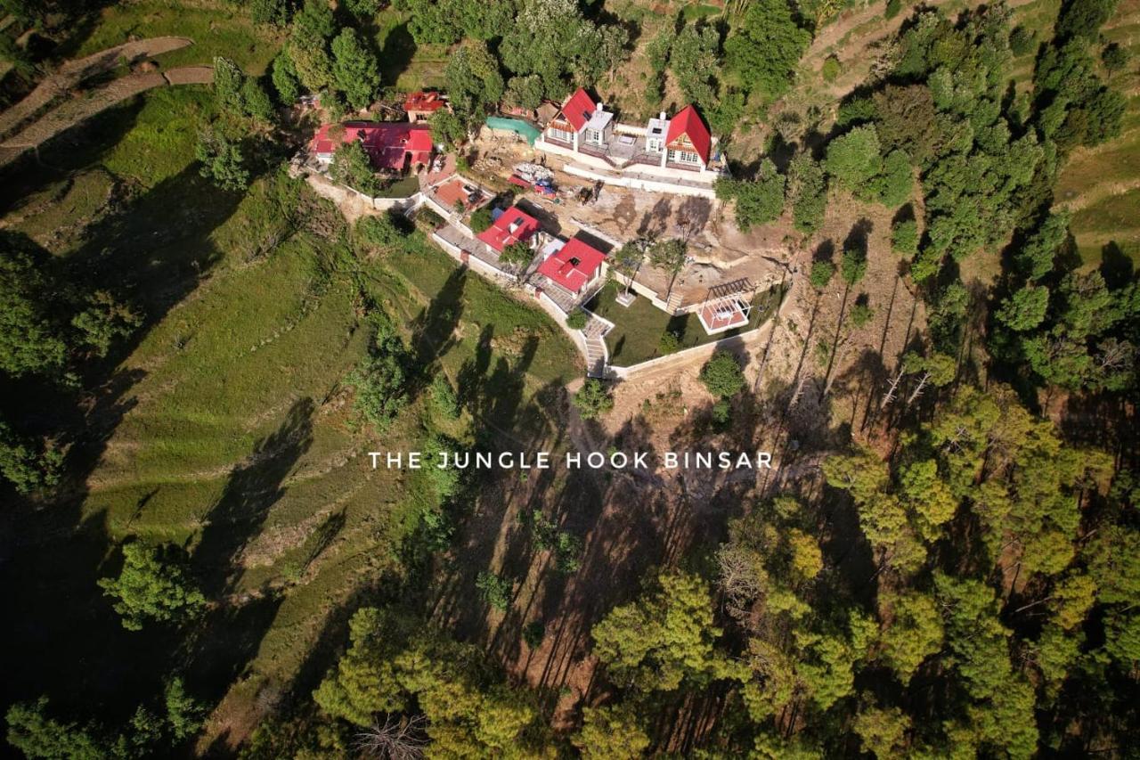 The Jungle Hook Binsar Hotel อัลโมรา ภายนอก รูปภาพ