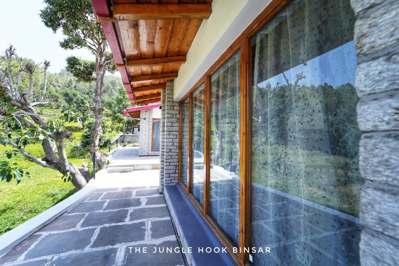 The Jungle Hook Binsar Hotel อัลโมรา ภายนอก รูปภาพ