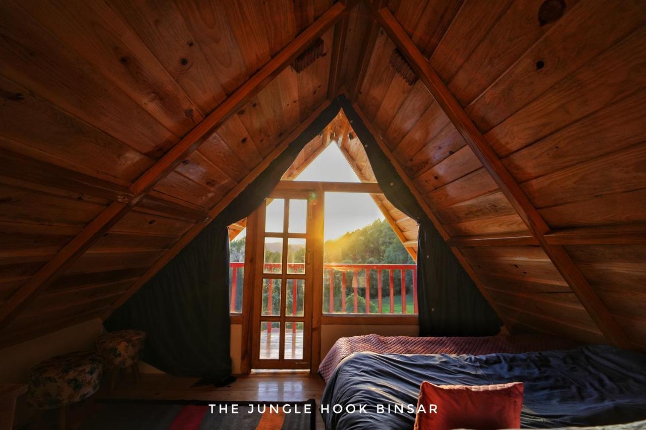 The Jungle Hook Binsar Hotel อัลโมรา ภายนอก รูปภาพ